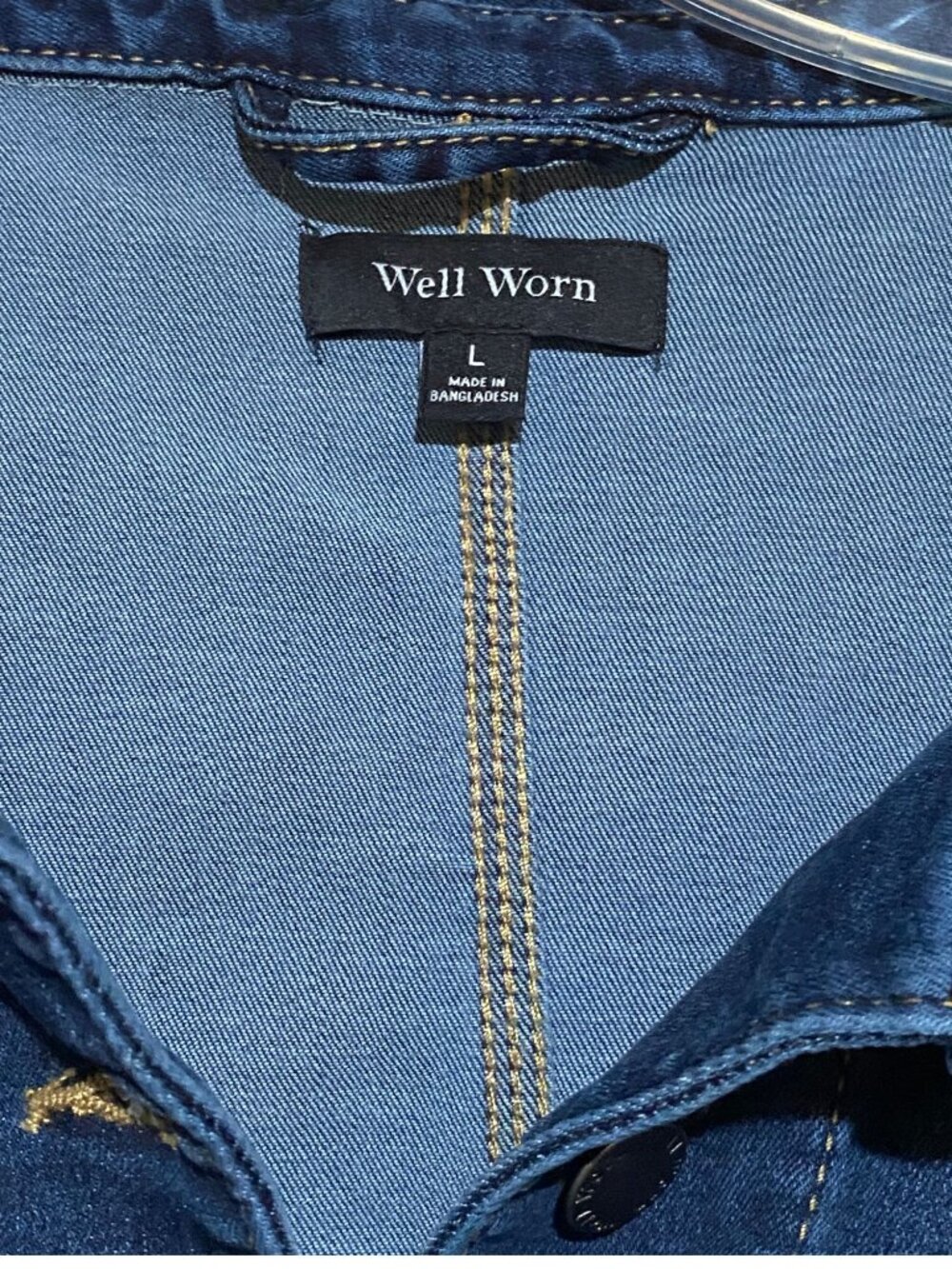 Well Worn Dark Wash Denim Jacket Size Large Jacket - Picture 6 of 6
